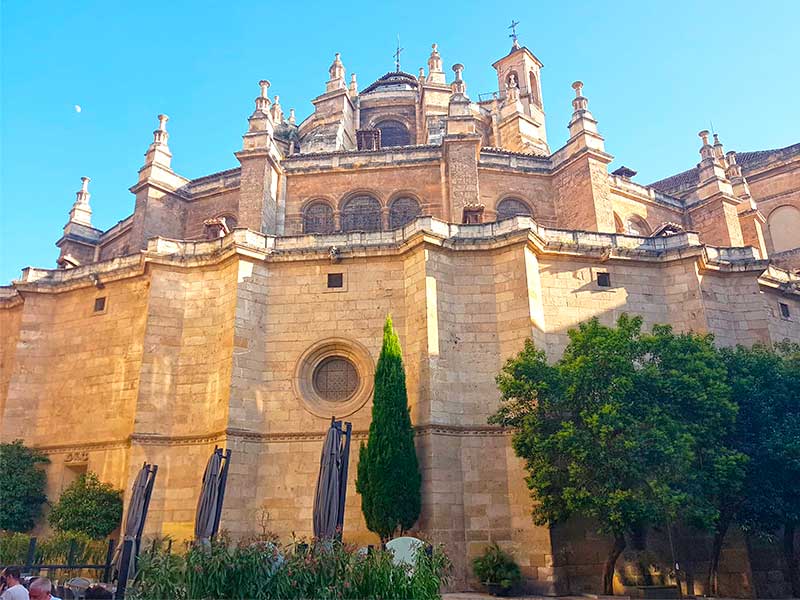La cabecera de la Catedral de la Encarnación en Granada